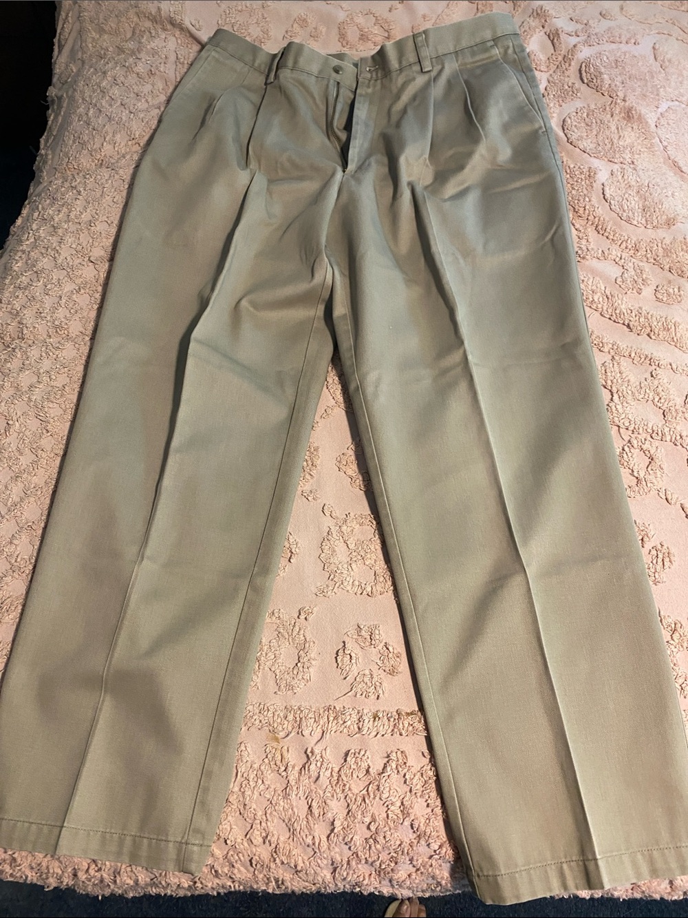 Men's Tan Pleated Dress Pants